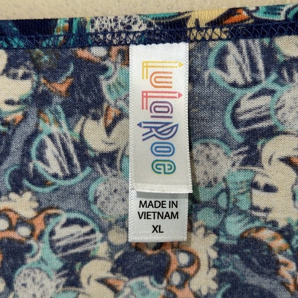 Women’s LulaRoe Disney Classic T-Shirt Blue Mickey Mouse Short Sleeve size XL - Picture 3 of 5